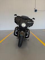 Harley-Davidson Street Glide CVO 117 Screaming Eagle