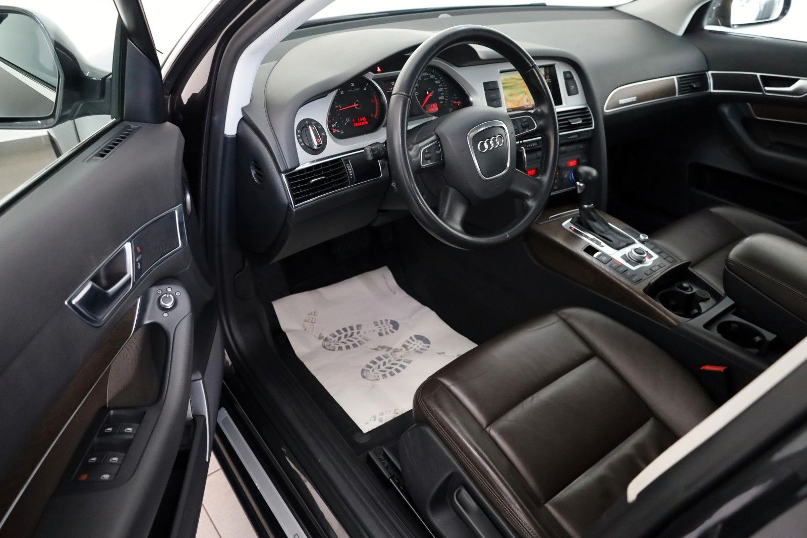 Fahrzeugabbildung Audi A6 Allroad 3.0TDI Leder,Navi,Xenon,SH,SD,PDC,+WR