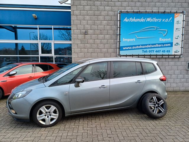 Opel Zafira C Tourer Active 1.4 16V Turbo, 7 sitzer,