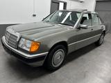 Mercedes-Benz E 260 Lim. W124 2-Hand H-Kennzeichen - Mercedes-Benz E 260 Gebrauchtwagen