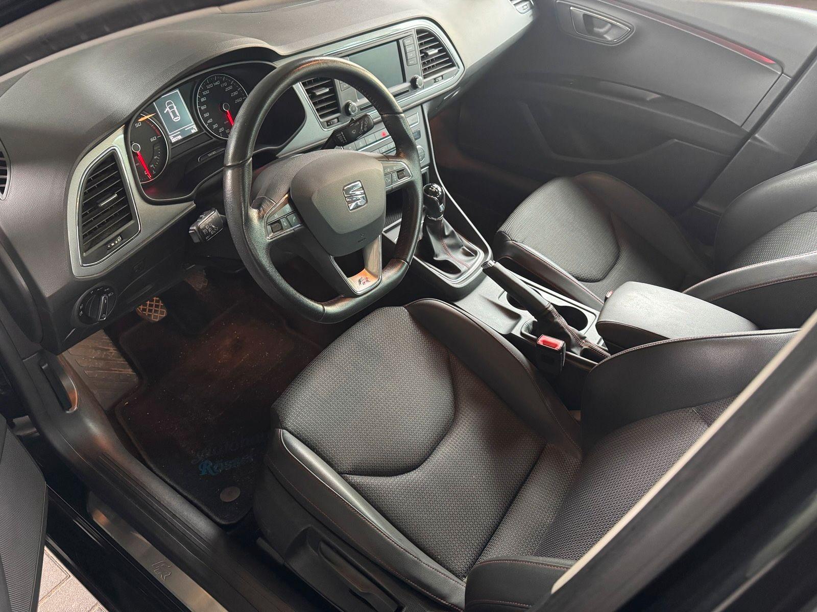 Seat Leon 2014 — photo 10