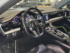 PORSCHE Panamera - Ansicht 14