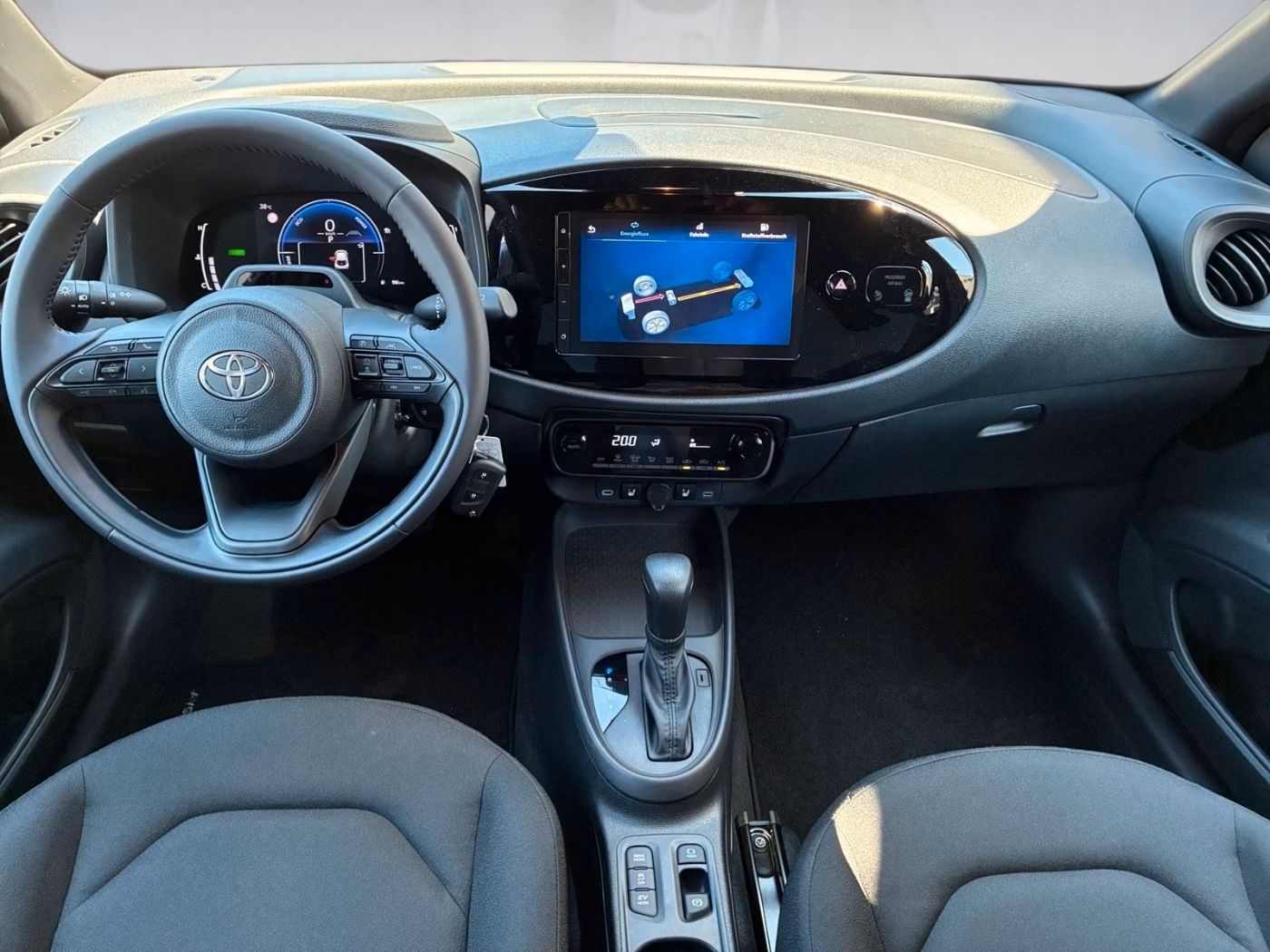 Fahrzeugabbildung Toyota Aygo X Active 1.5-l-Hybrid Kamera,SHZ,ACC,AUT