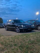 Mercedes-Benz W210 E200 | Schalter | Pano ... - gebrauchte Mercedes-Benz E 200 aus dem Jahr 1999