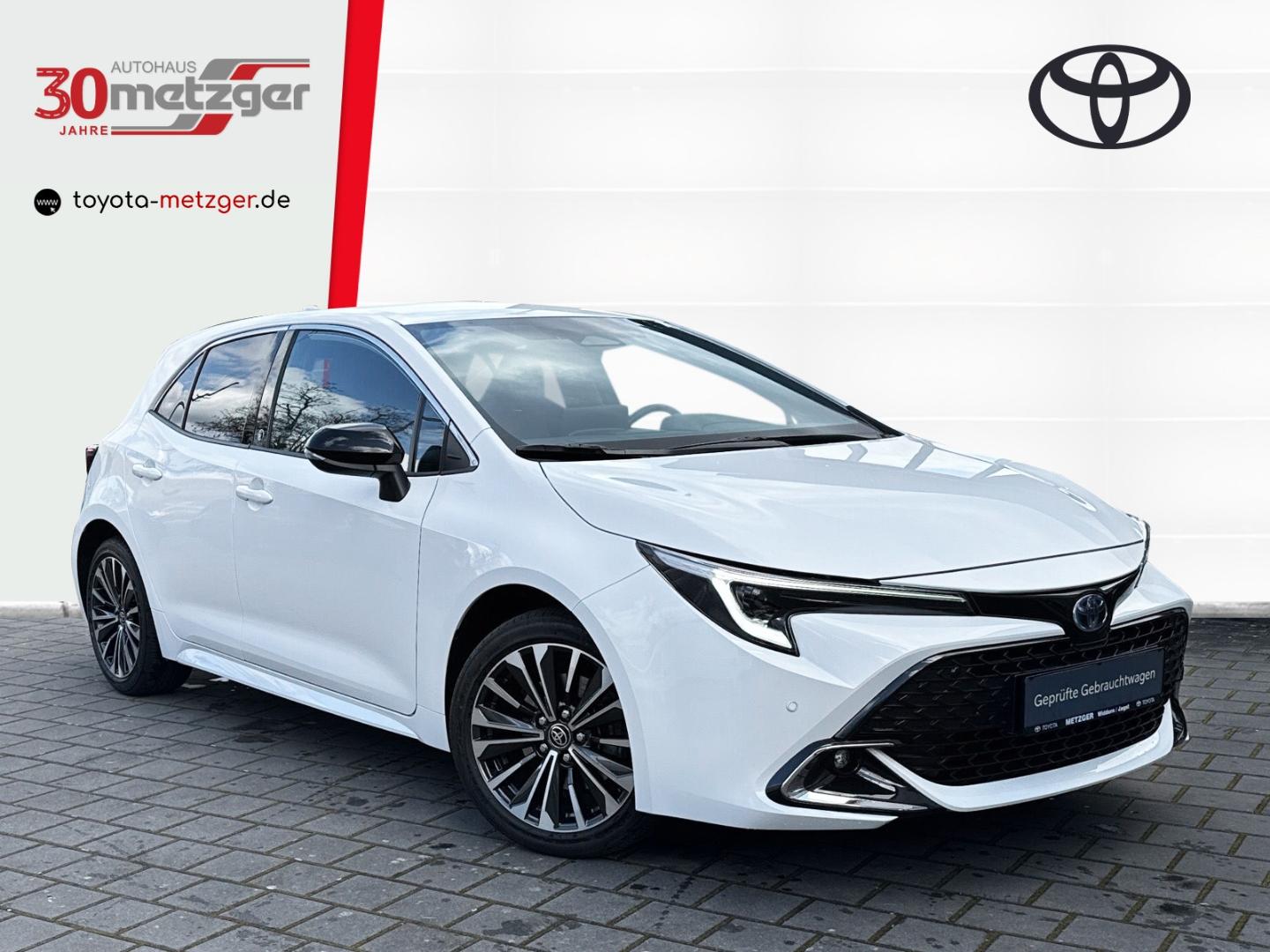 Toyota Corolla 2,0l Hybrid Team D +Navi +PDC +Sitzheizu