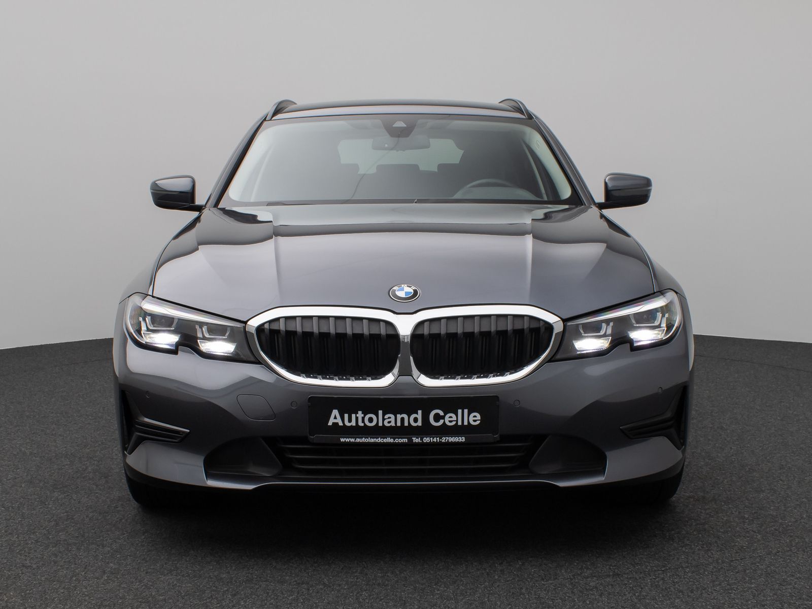 Fahrzeugabbildung BMW 320d DAB HiFi PDC Fernlichtassist Komfort Alarm