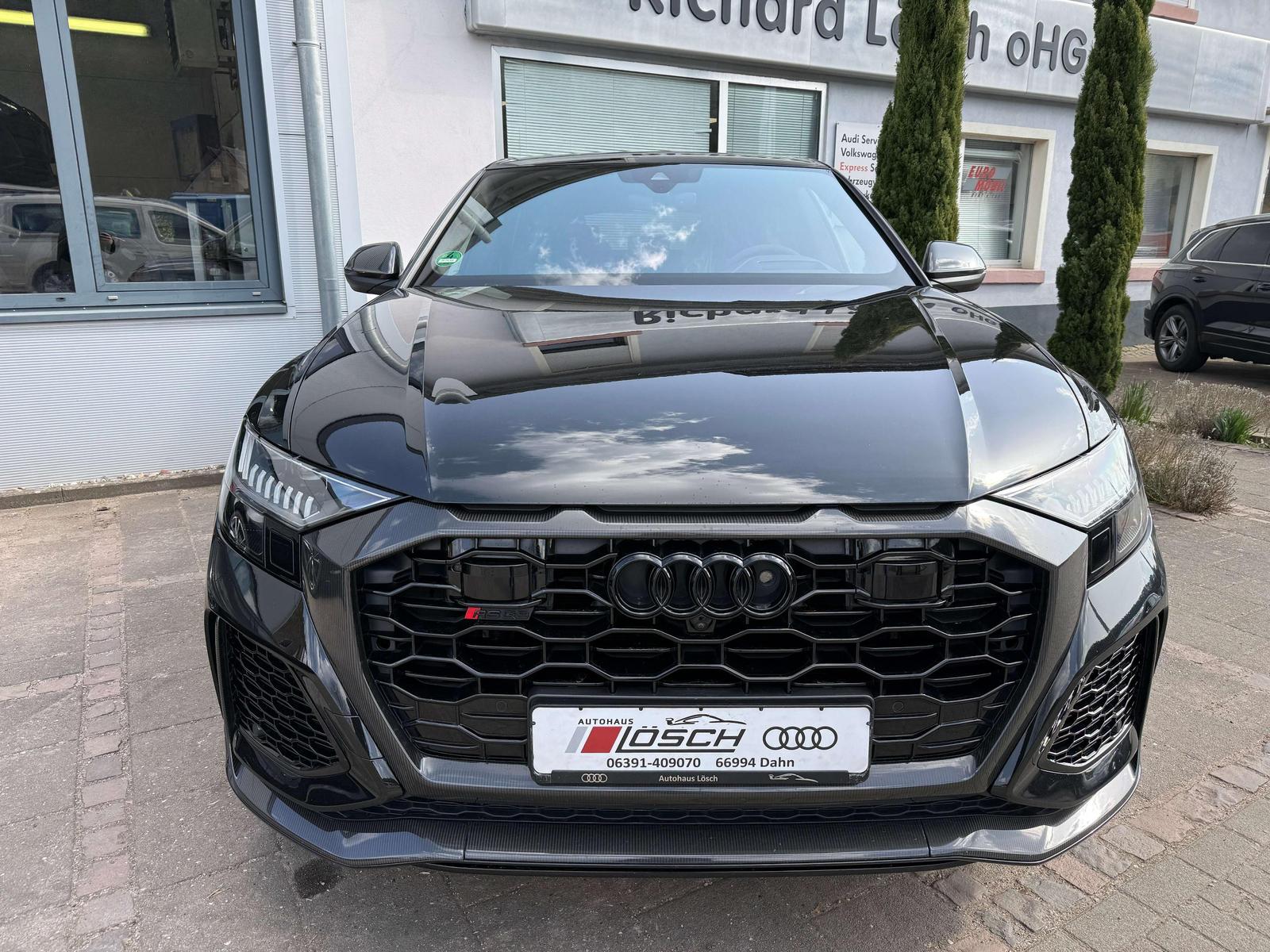 Audi RS Q8 4.0 TFSI quattro/KERAMIK/PANNO/B O/CARBON/