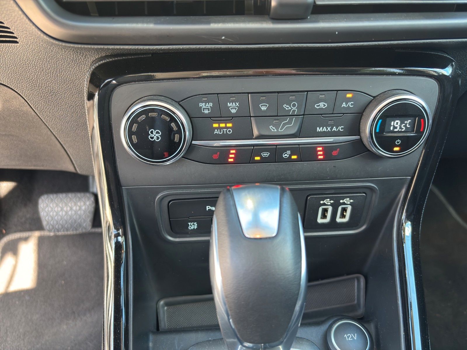 Fahrzeugabbildung Ford EcoSport 1.0 |Titanium | B&O | Winter