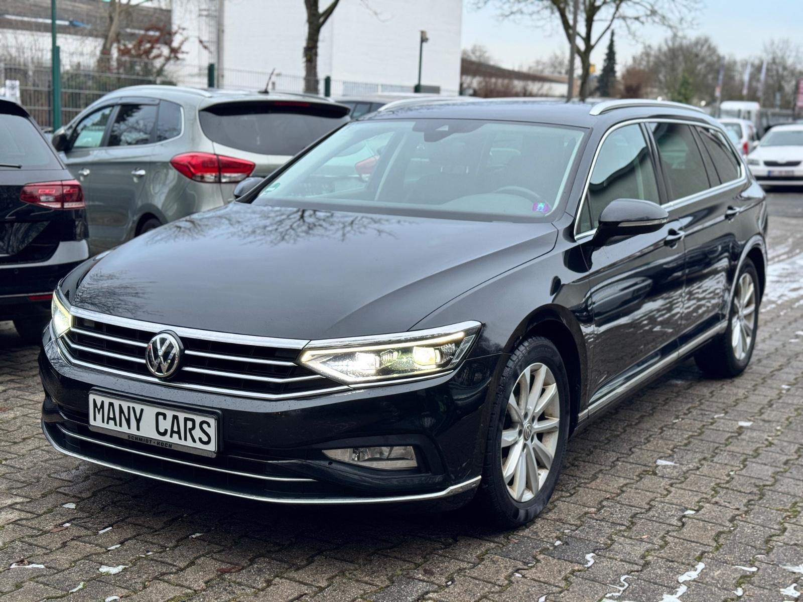 Volkswagen PASSAT ELEGANCE 2.0/AUT/MATRIX/KAM/EHK
