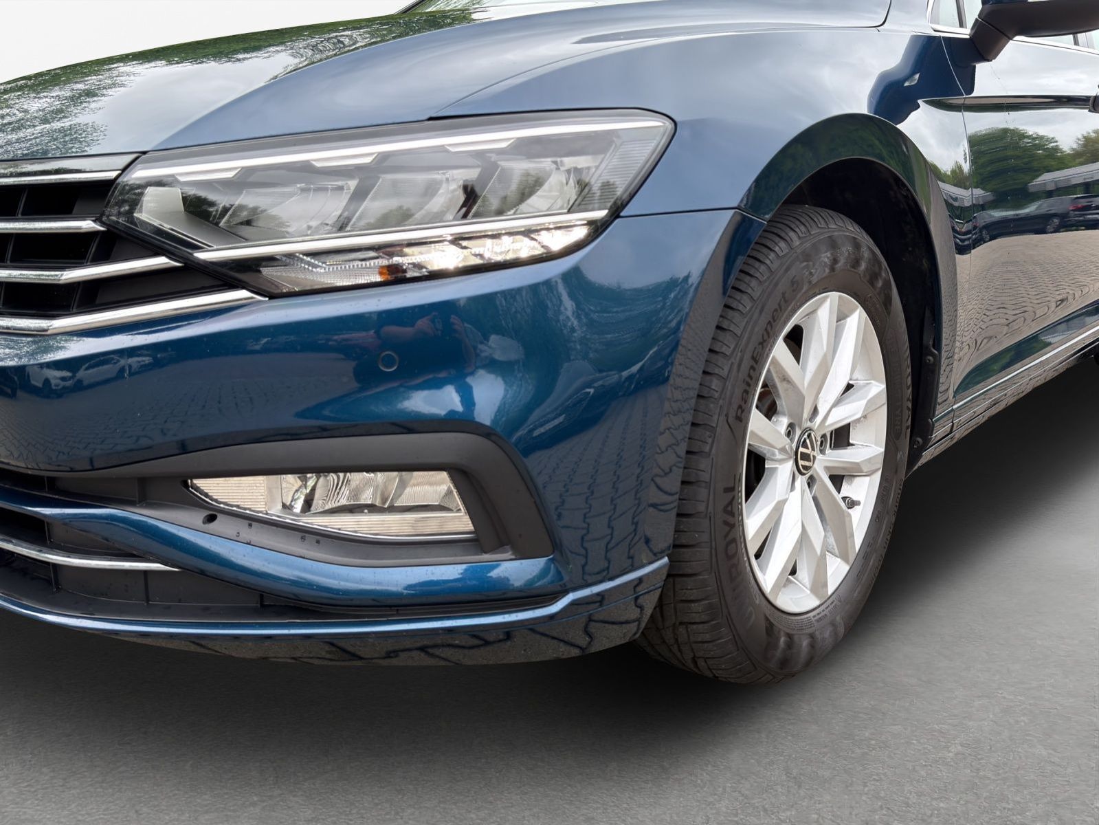 Volkswagen Passat Variant - Bild 13