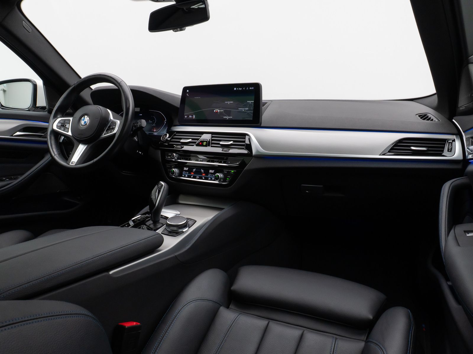Fahrzeugabbildung BMW 530d xD M Sport Panorama Laser 360°HUD DAB H/K