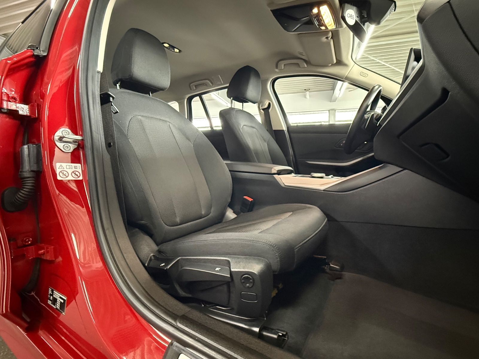 BMW 320 d xDrive Touring III Driving Assistant III foto 18