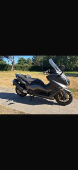 Yamaha T Max - BENZIN MOFA
