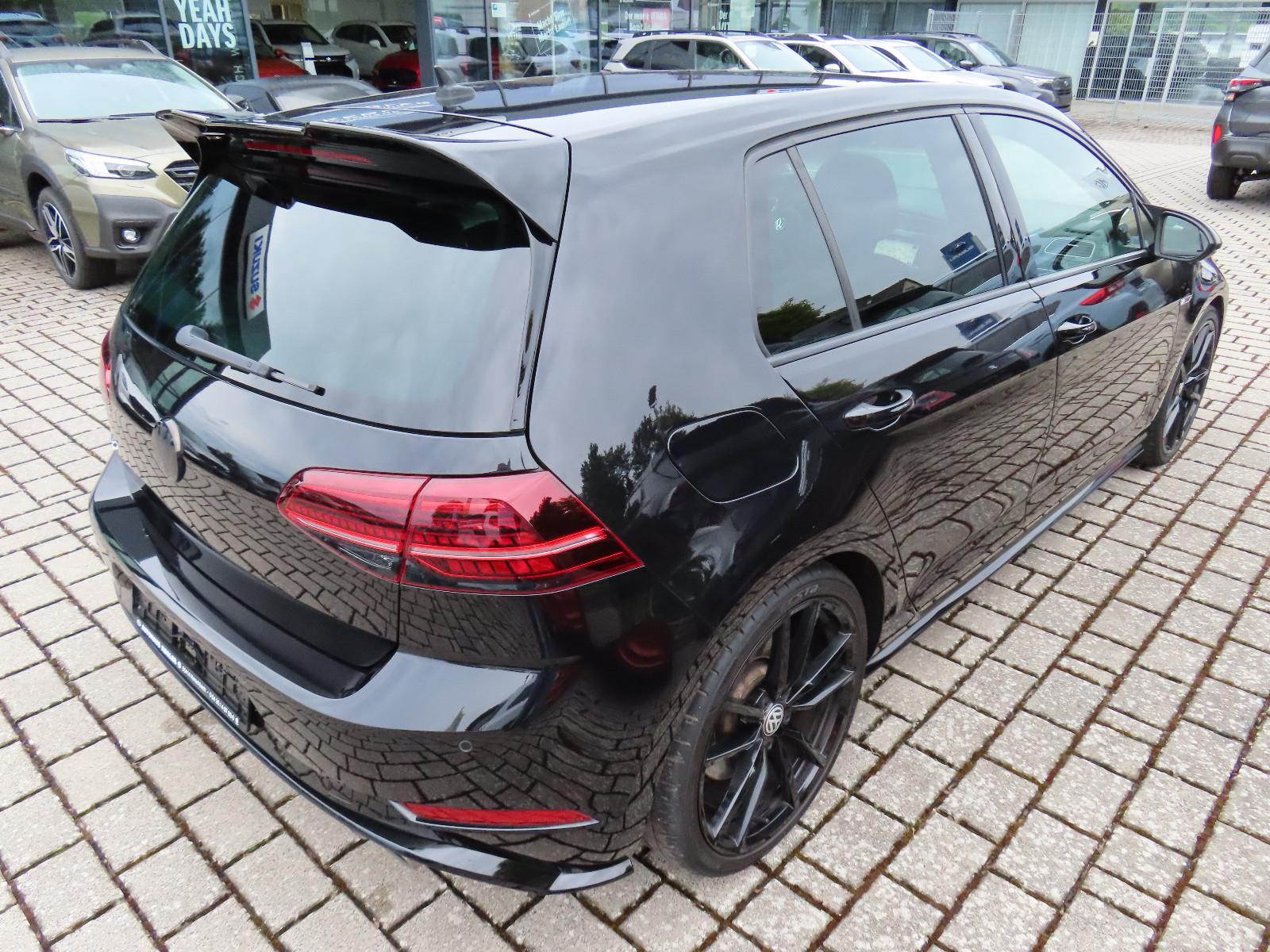 Volkswagen Golf VII Lim. R 4Motion