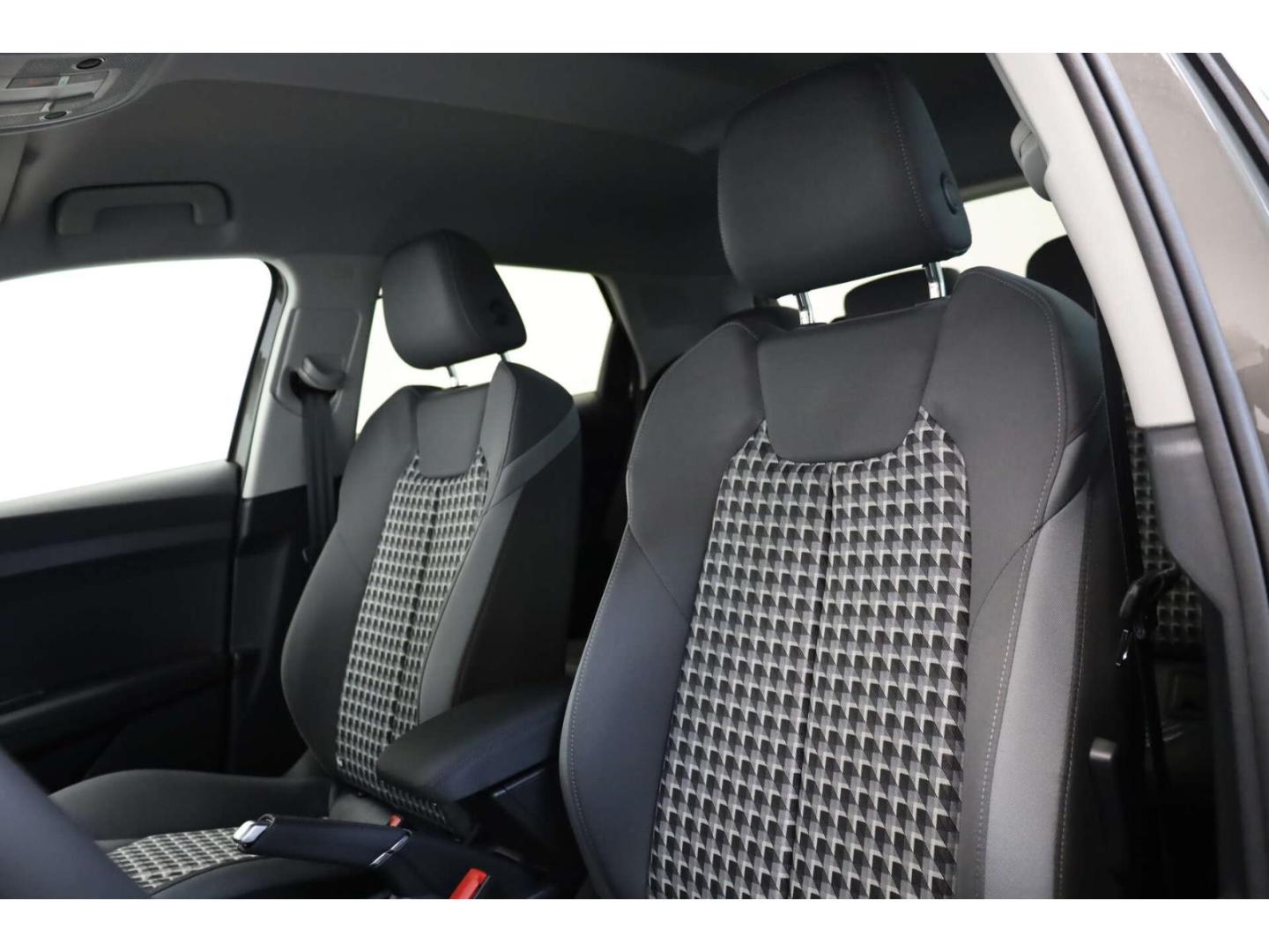Audi A1 Sportback 35 TFSI Advanced S-Tronic NAV/LED, миниатюра 10