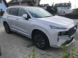 Hyundai SANTA FE SIGNATURE 1.6 T-GDI PHEV 4WD Auto 7-S. - Hyundai SANTA FE von privat