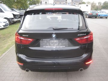 BMW 220 - 4