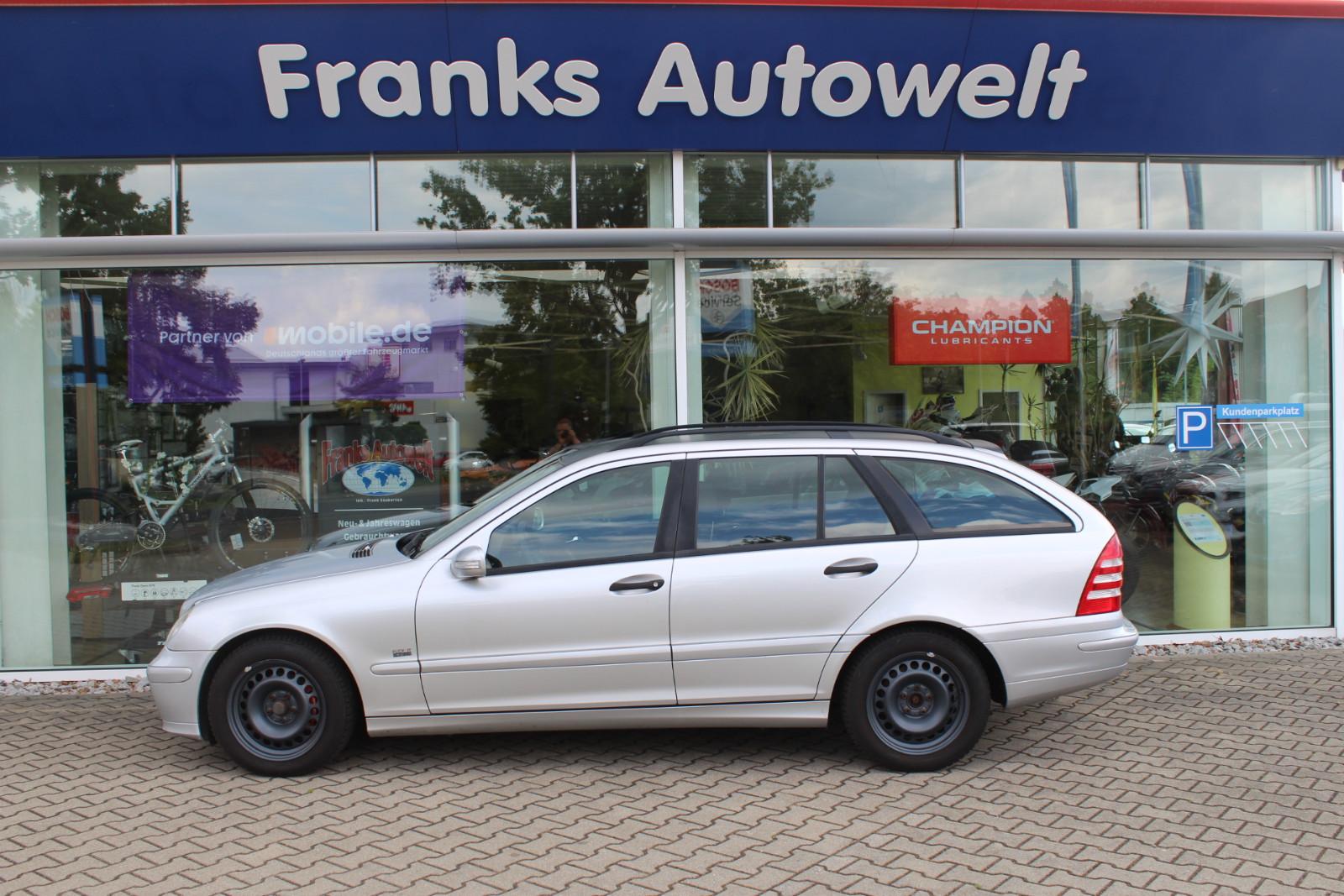 Mercedes-Benz C220 2006 — photo 9