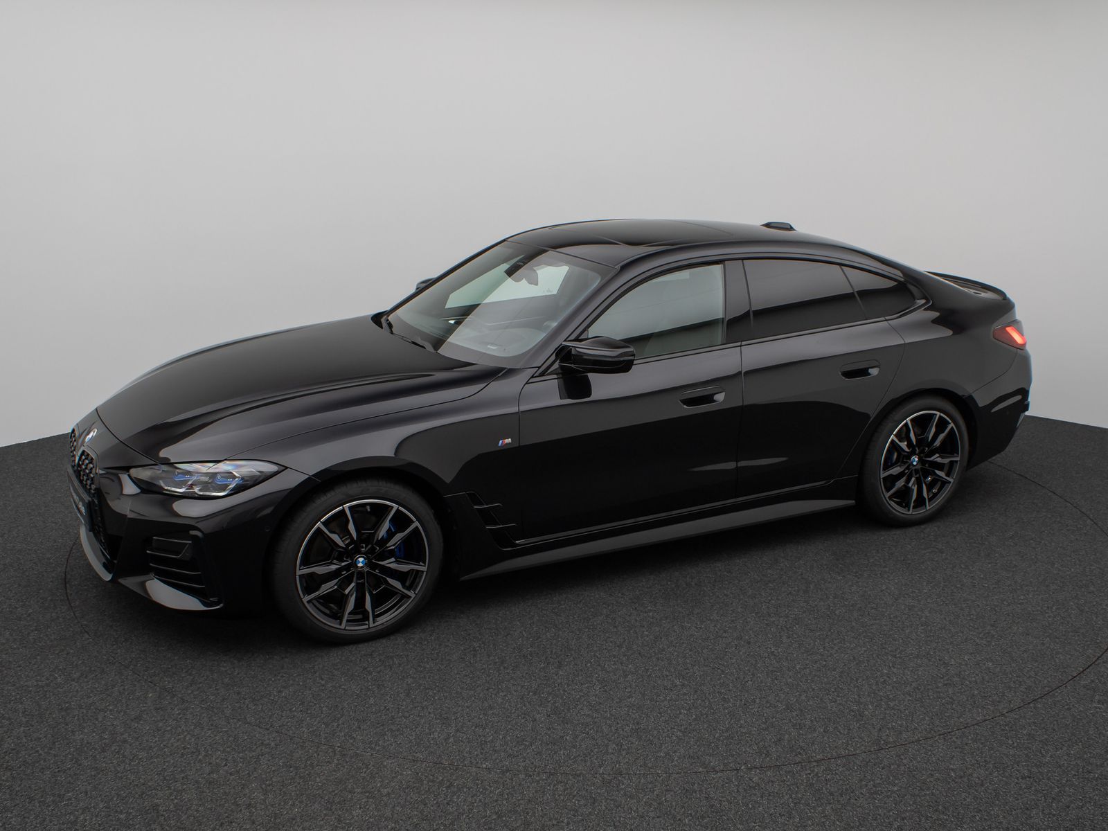 Fahrzeugabbildung BMW M440i xD GC Glasdach Kamera Laser HUD H/K 19Zoll