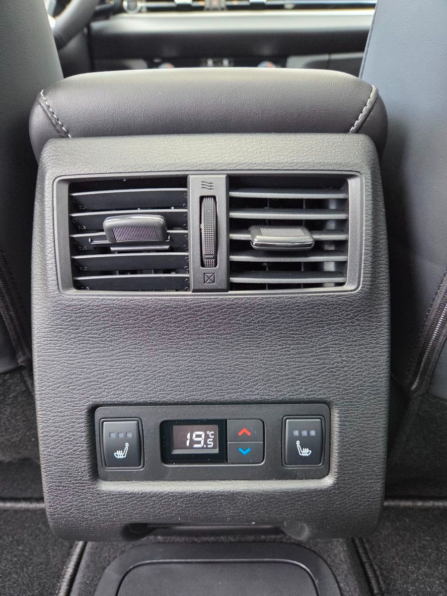 Mitsubishi Outlander - Bild 17