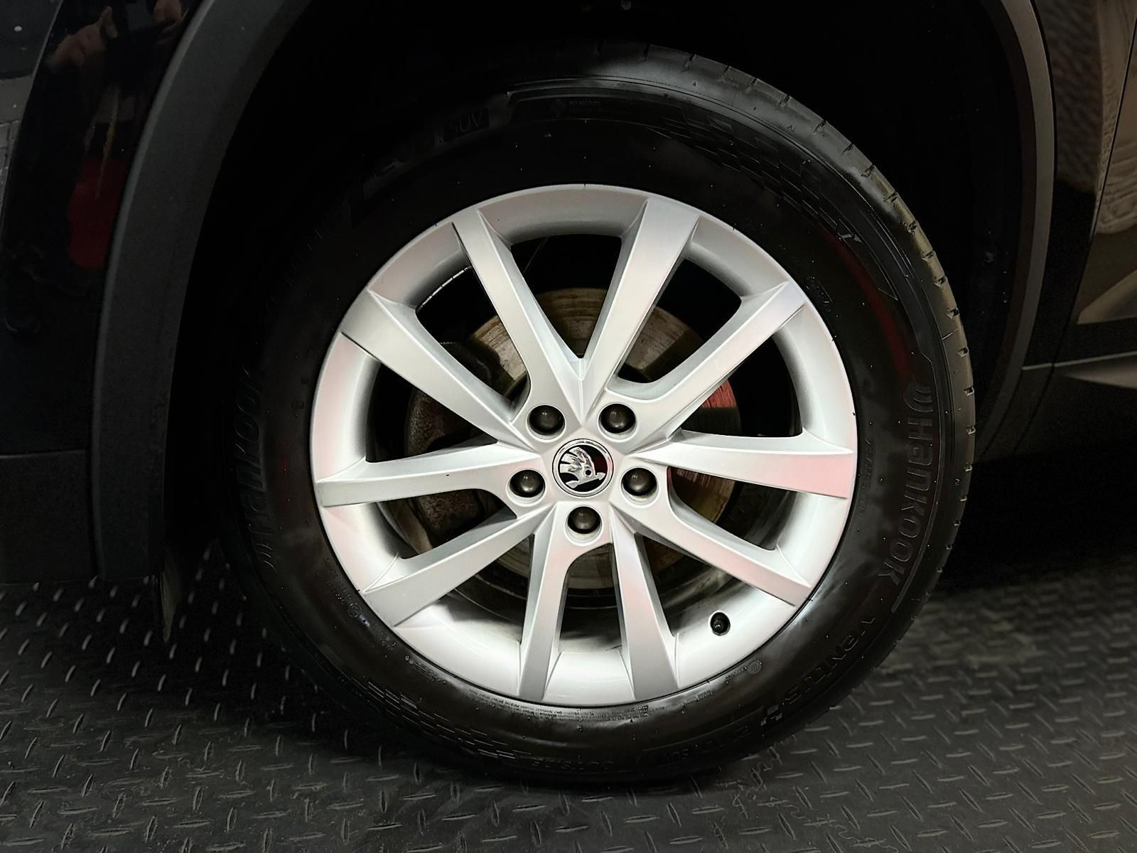 SKODA Kodiaq 1.4TSI STYLE 4x4* LED#SHZ#SH#AHK#PANO#KEY - Image 9