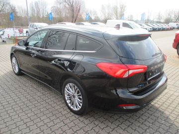 Ford Focus Turnier Titanium LED + PDC & Assist. +NAVI