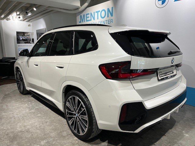 BMW X1 xDrive23d M Sportpaket Panorama Harman ad.LED foto 4