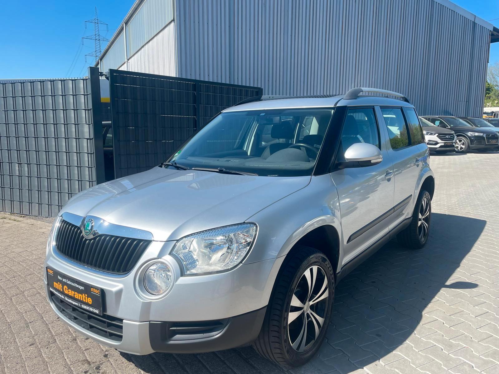 Skoda Yeti Ambition*2HAND*Scheckheft*TÜV-NEU*PANORAMA*