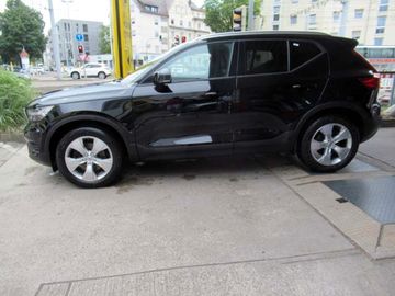 Volvo XC40 - 11