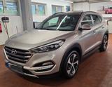 Hyundai TUCSON 1.6 T-GDI Premium 4WD Premium - Hyundai TUCSON Gebrauchtwagen in Frankfurt