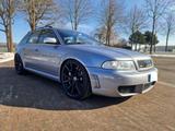 Audi RS4 quattro KERAMIKBREMSE*20"*Carbon*Navi* - silberne Audi RS4