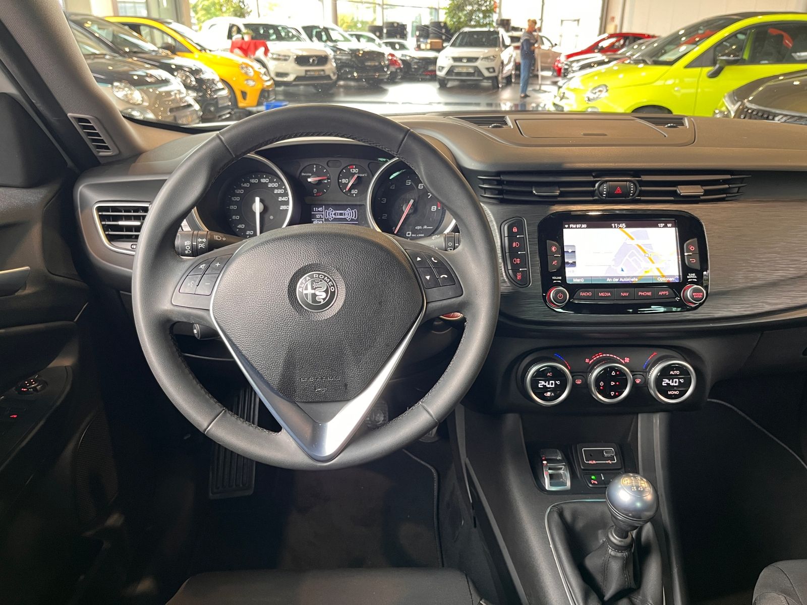 Fahrzeugabbildung Alfa Romeo Giulietta Super SHZ XENON NAVI ALU