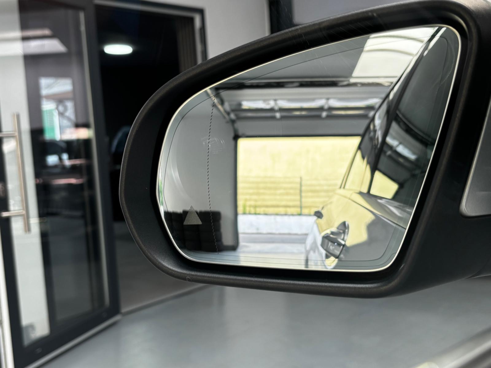 Mercedes-Benz GLC 300d 4Matic 1.HAND MULTIBEAM KAMERA