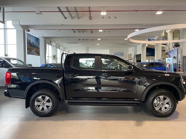 Fahrzeugabbildung Ford Ranger XLT 4x4 Doppelkabine AHK Navi Digitales C