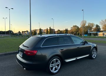 Audi A6 Allroad - 8