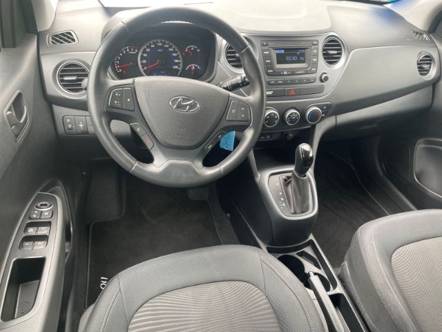 Fahrzeugabbildung Hyundai i10 1.2 YES! Klimaanlage, Sitzheizung