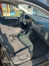 Volkswagen Touran 1.2 TSI Trendline Trendline - : Kleinbus, Von Privat