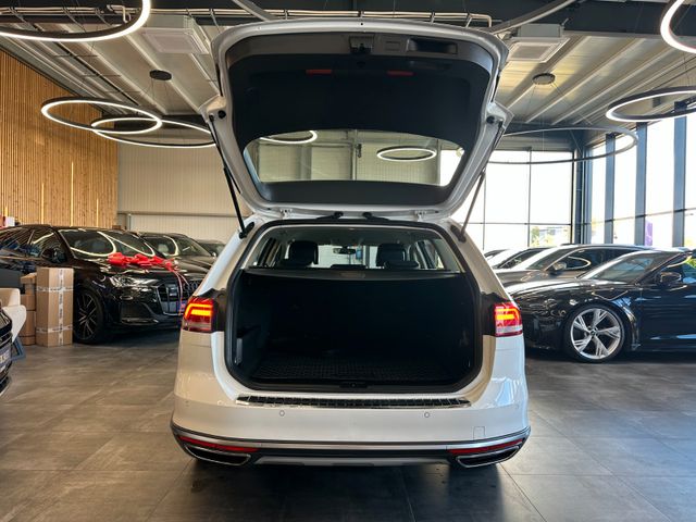 MYAUTOCENTER – Gebraucht- und Jahreswagen mit Werkstattservice in Pfaffenhofen Volkswagen Passat *KEYLESS*MASAGE*360°*ACC*AHK*3-ZONEN*LED*