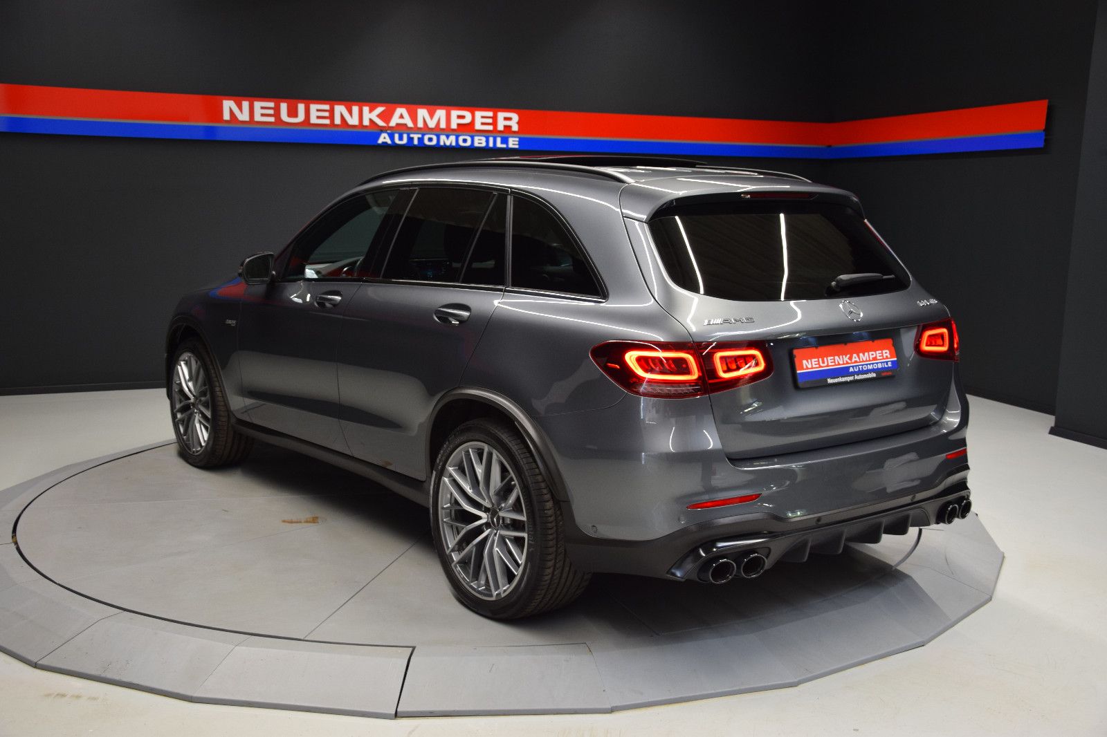Fahrzeugabbildung Mercedes-Benz GLC 43 AMG 4Matic Pano