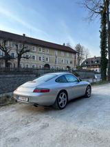 Porsche 996 Carrera 4 Coupé Carrera - graue Porsche 996