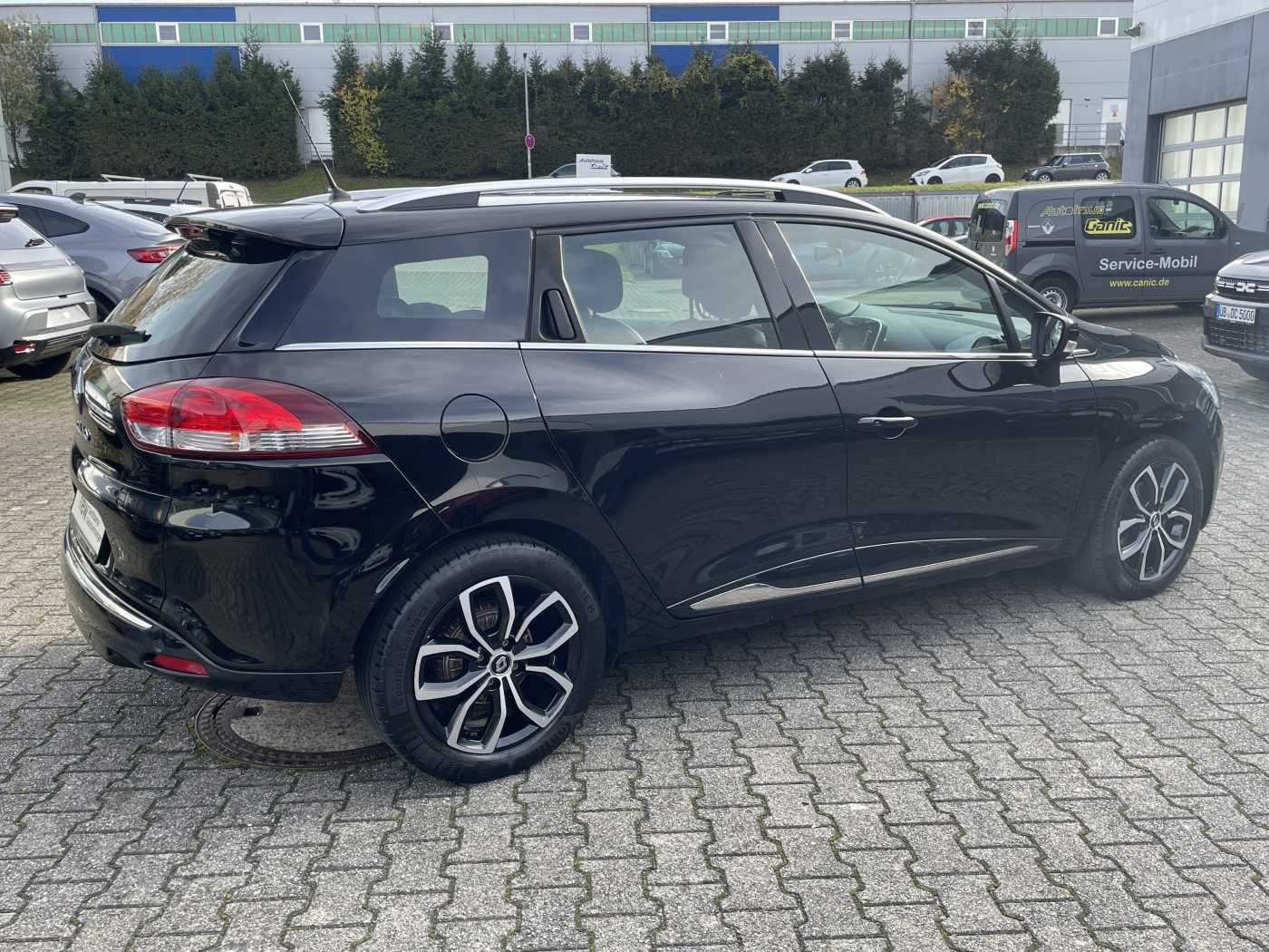 Fahrzeugabbildung Renault Clio Grandtour Intens TCe 90