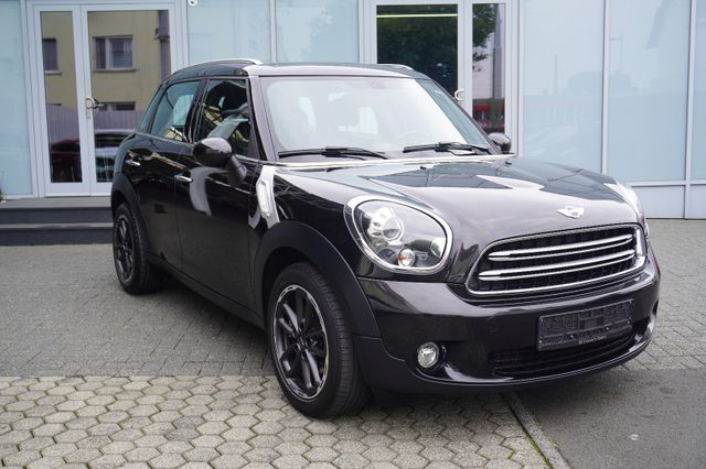 MINI Cooper Countryman Navi/Tempomat/Xenon/Euro 6