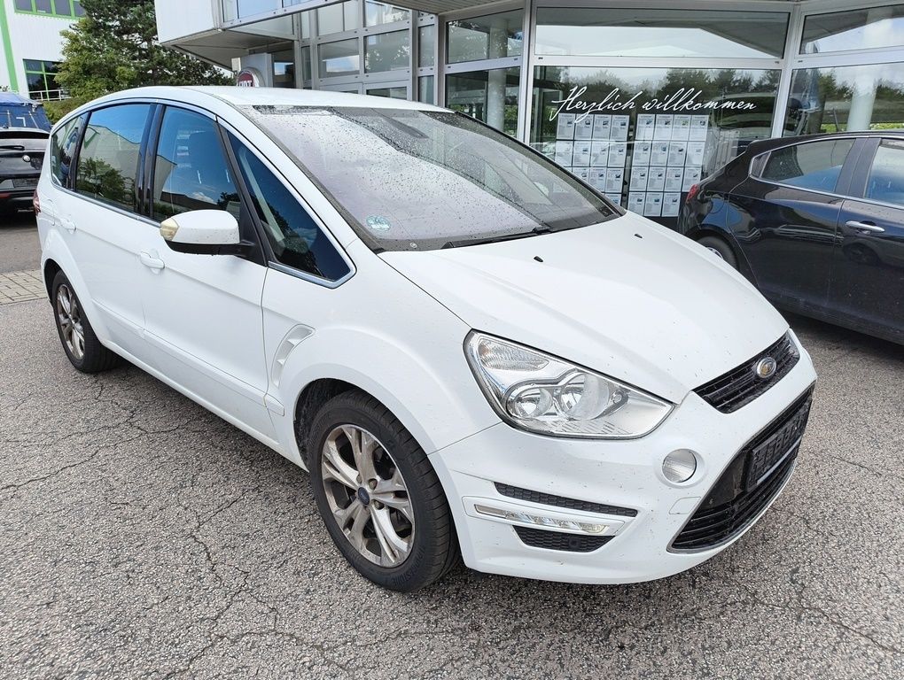 Fahrzeugabbildung Ford S-Max 2.0 TDCi DPF Titanium