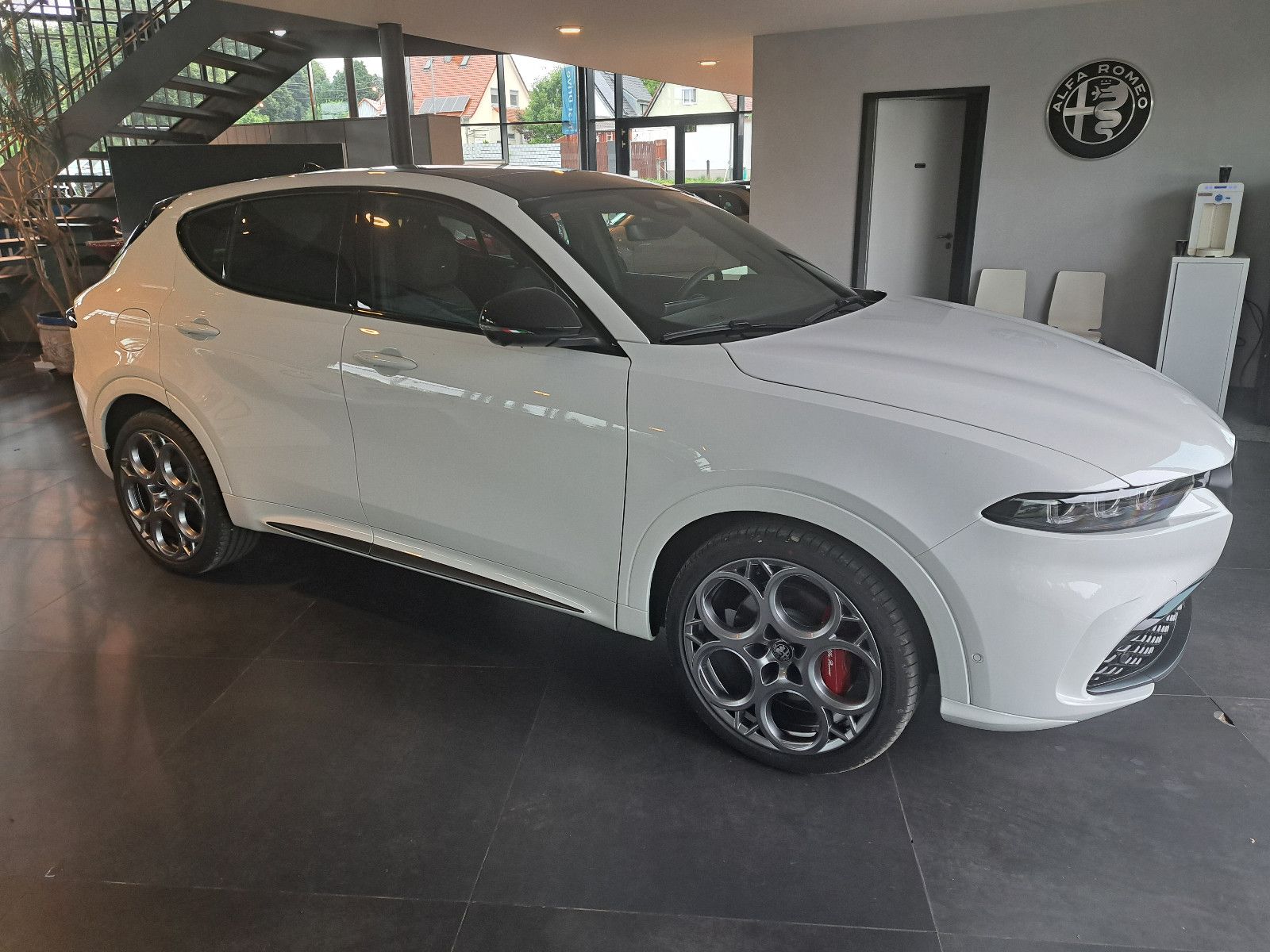 Fahrzeugabbildung Alfa Romeo Tonale Tributo Italiano 160PS