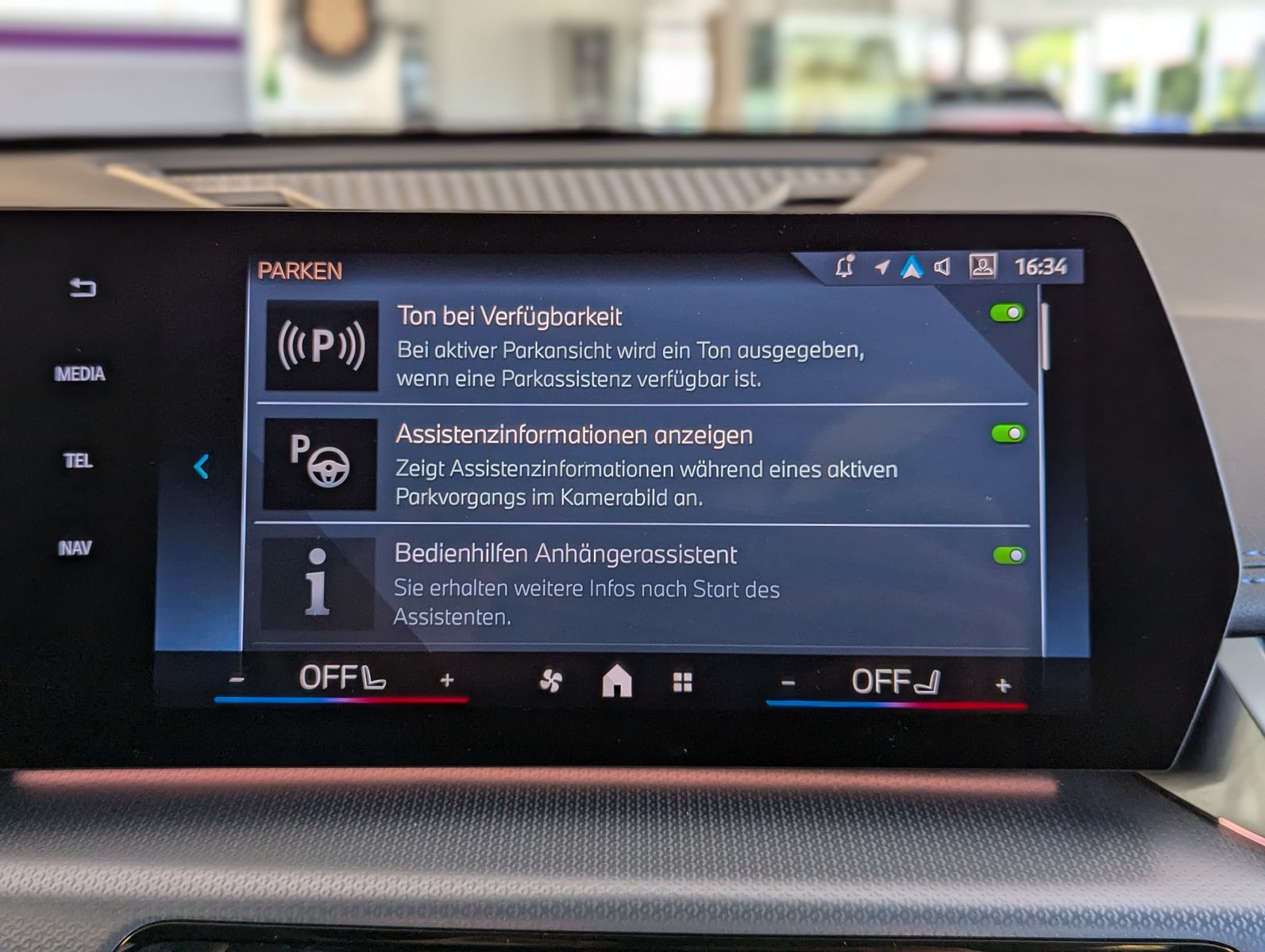 BMW X1 18 d M-Sport Pano Premium-Travel-Paket AHK - Image 31