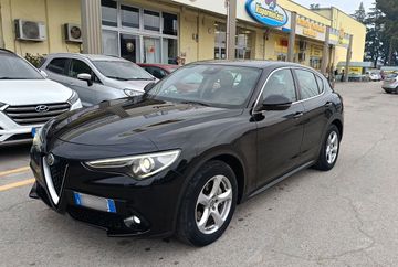 Alfa-Romeo Stelvio - 6