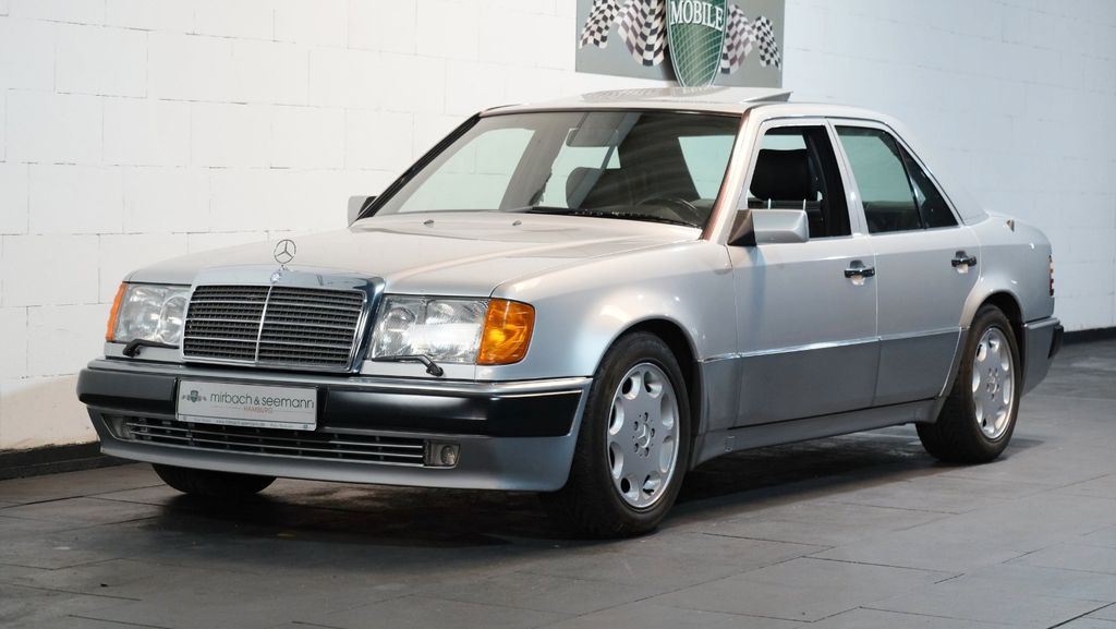 Mercedes-Benz E 500