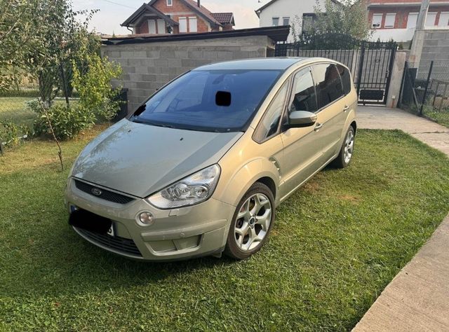 Ford S Max 2.0 TDCI Top Zustand TŪV 7 Sitz...