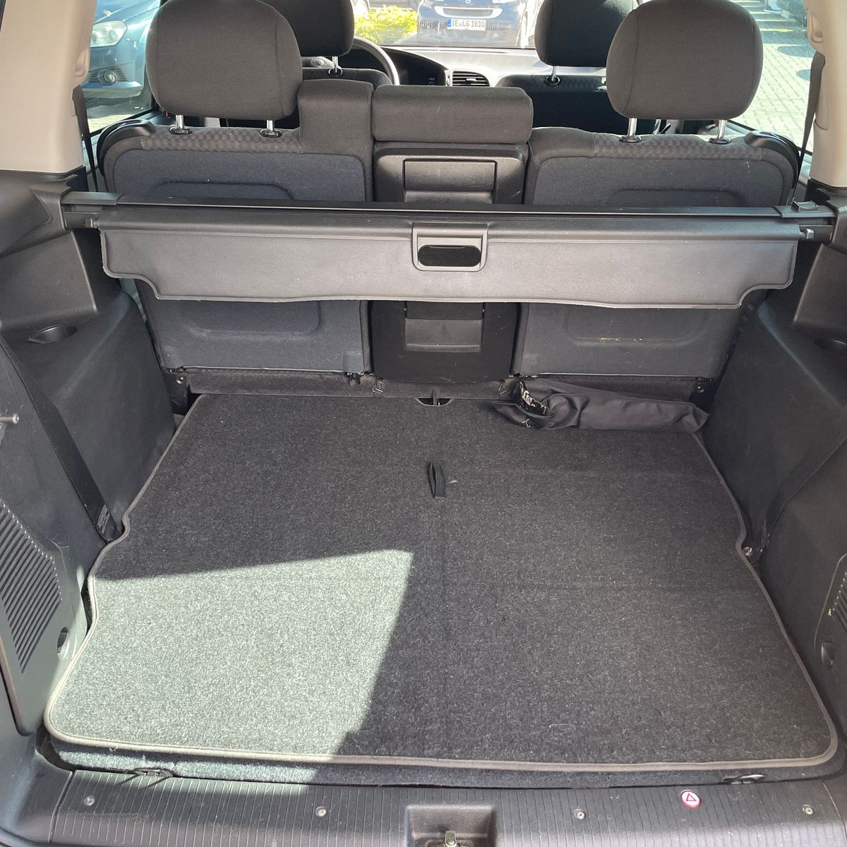 Fahrzeugabbildung Opel Zafira A Njoy  Automatik AHK