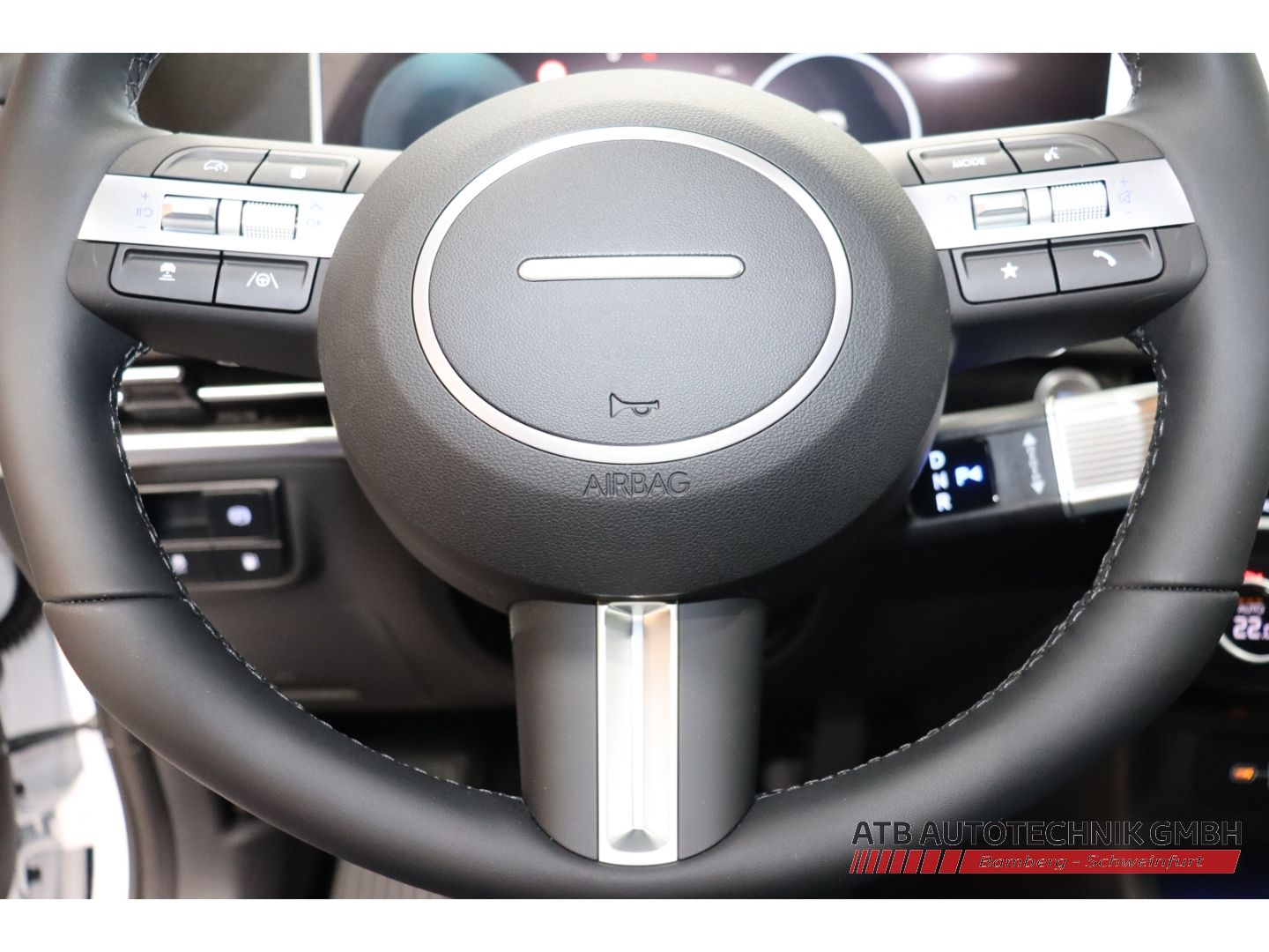 Fahrzeugabbildung Hyundai Tucson MY27 Trend PHEV 1.6 T-GDi 288 PS 6-AT 2WD